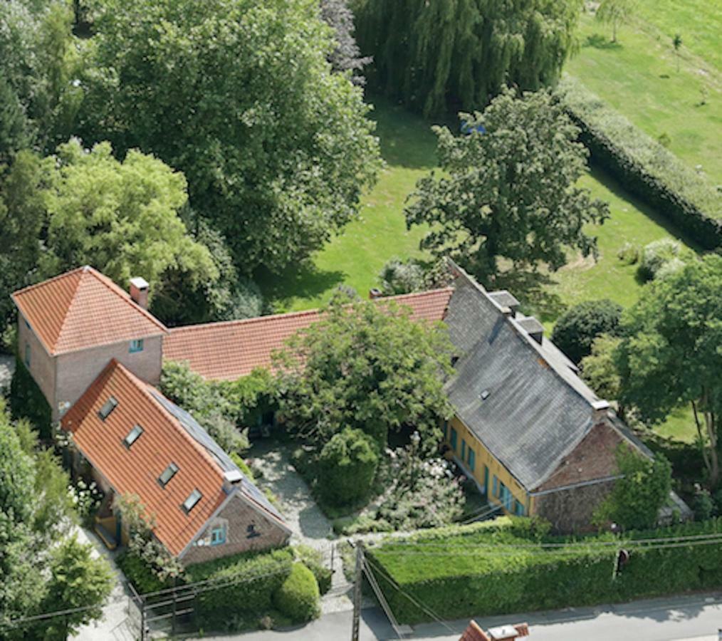 Holiday Home Les Plachettes Flobecq Kültér fotó